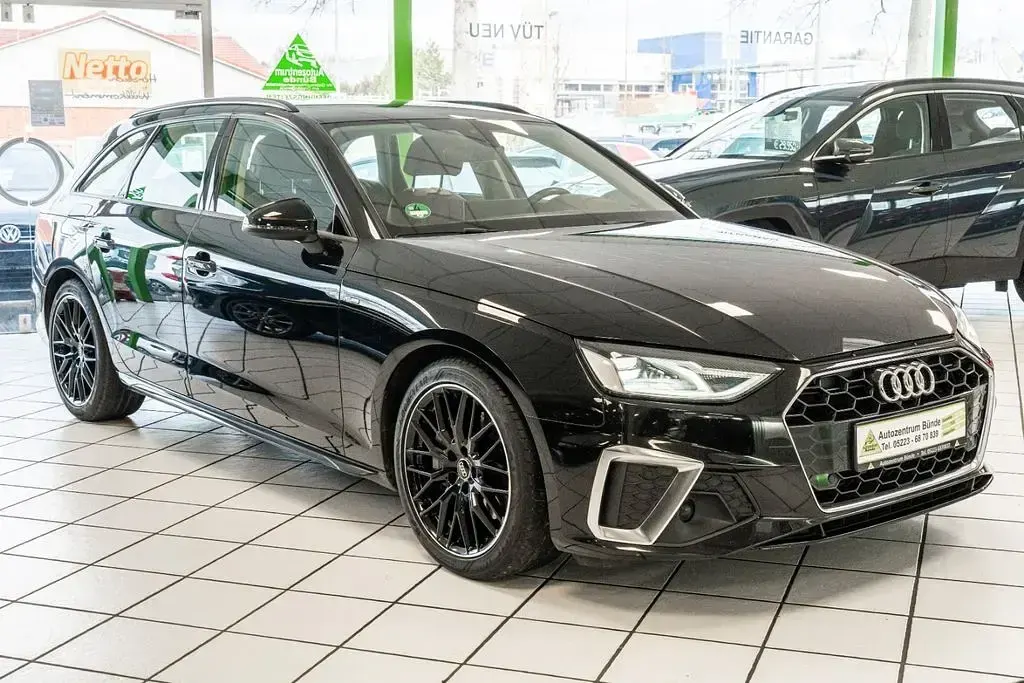 Gebraucht Audi A4 S-Line 204 PS (150 kW) 2020 Schwarz Kombi