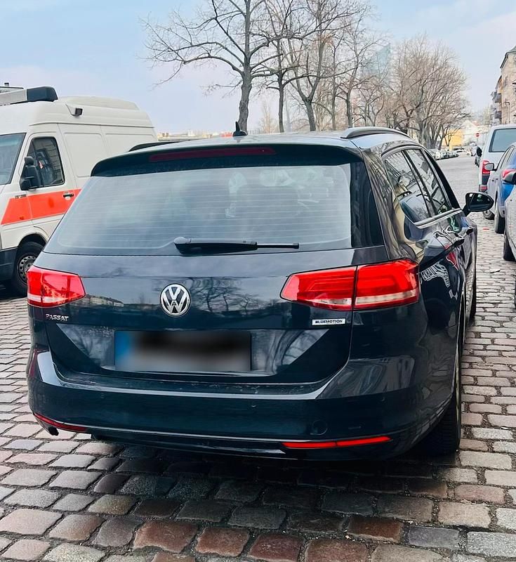 Gebraucht VW Passat 150 PS (110 kW) 2015 Grau Kombi