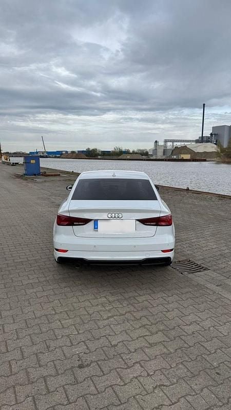 Brugt Audi A3 S-Line 116 HK (85 kW) 2018 Hvid Sedan