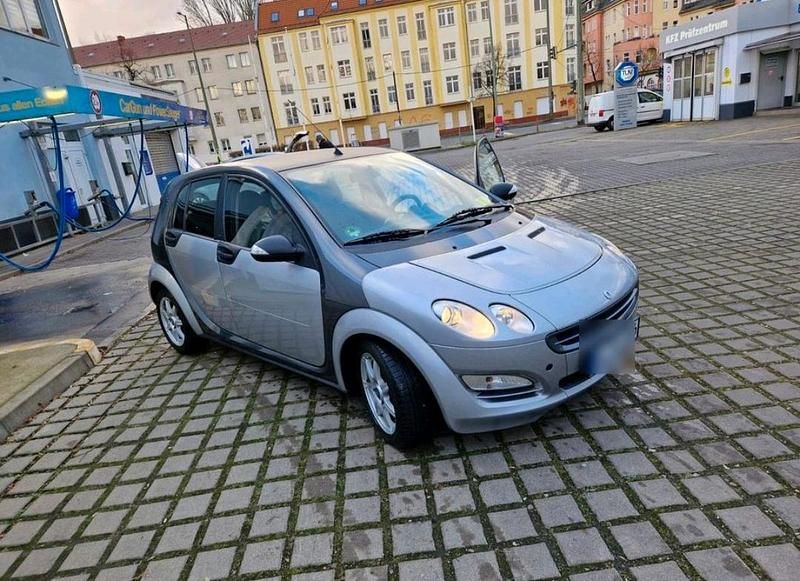 Silber Gebraucht 2004 Smart ForFour Kleinwagen | 2.400 € (Fairer Preis) - Bild 1/4