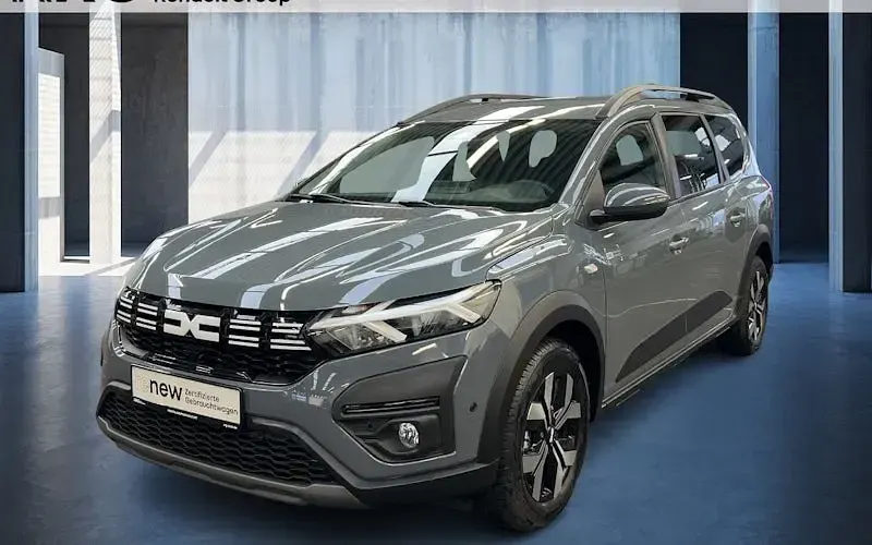 Occasion Dacia Jogger Expression 110 ch (80 kW) 2025 Gris Monospace