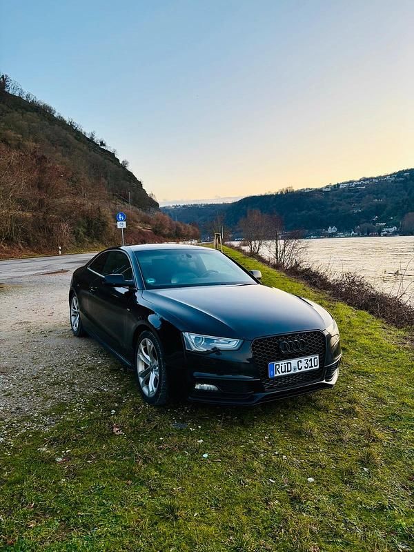 Schwarz Gebraucht 2015 Audi A5 S-Line Coupé | 16.800 € (Etwas zu teuer) - Bild 1/4
