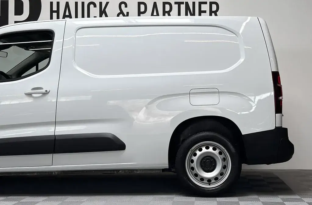 Gebraucht Fiat Doblò 131 PS (96 kW) 2023 Weiß Van / Kleinbus