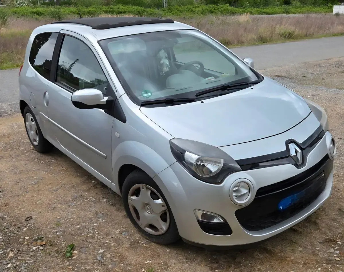 Gebraucht Renault Twingo Liberty 75 PS (55 kW) 2012 Silber Kleinwagen
