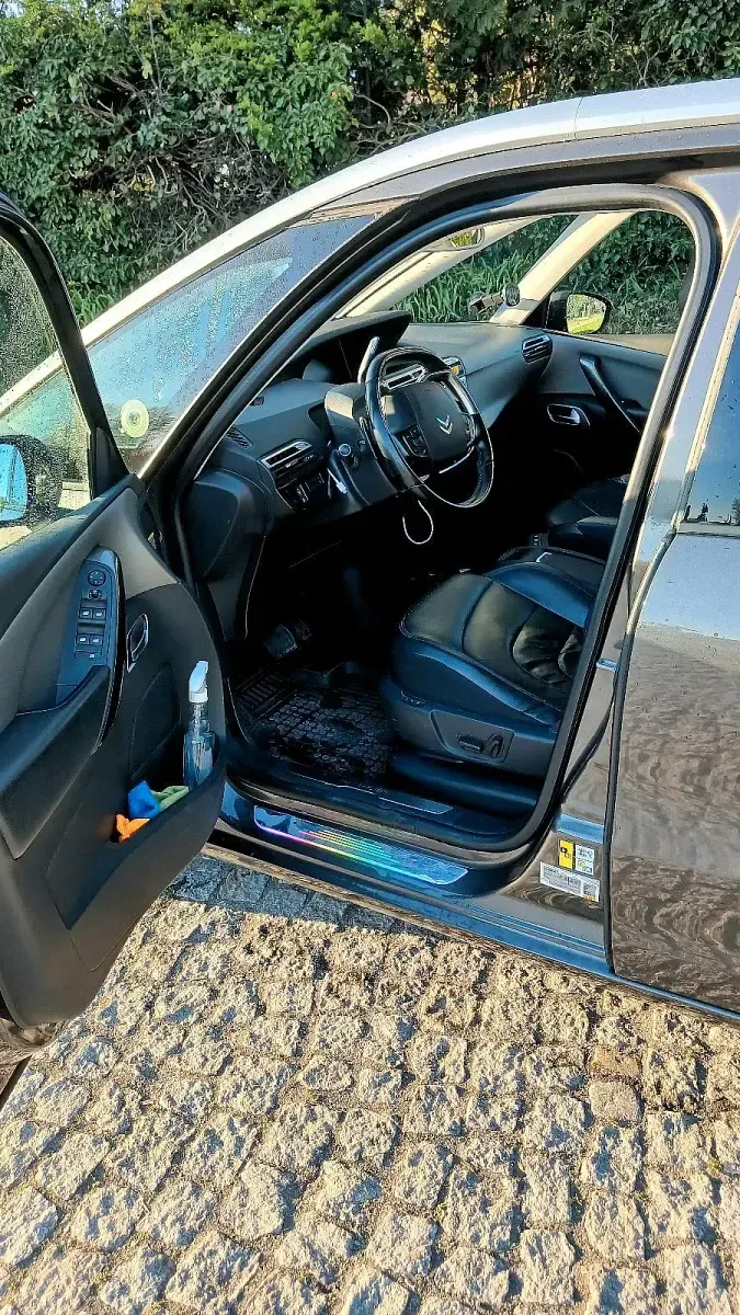 Gebraucht Citroën Spacetourer Shine 150 PS (110 kW) 2017 Grau Van / Kleinbus
