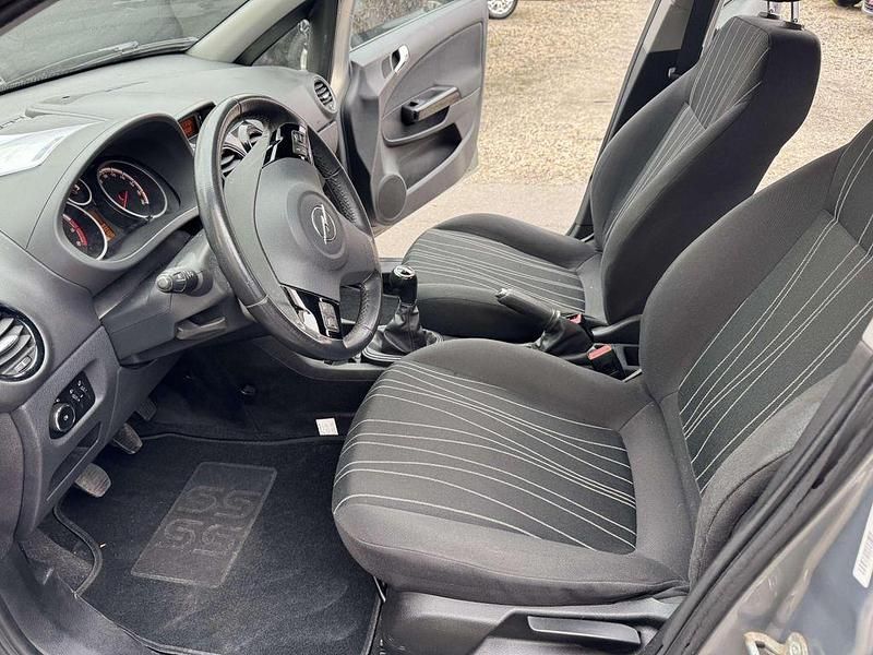 Gebraucht Opel Corsa Edition 87 PS (63 kW) 2010 Beige Kleinwagen