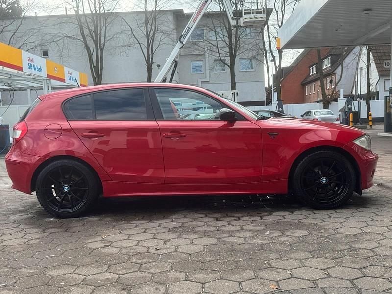 Gebraucht BMW 120 150 PS (110 kW) 2006 Rot Kleinwagen