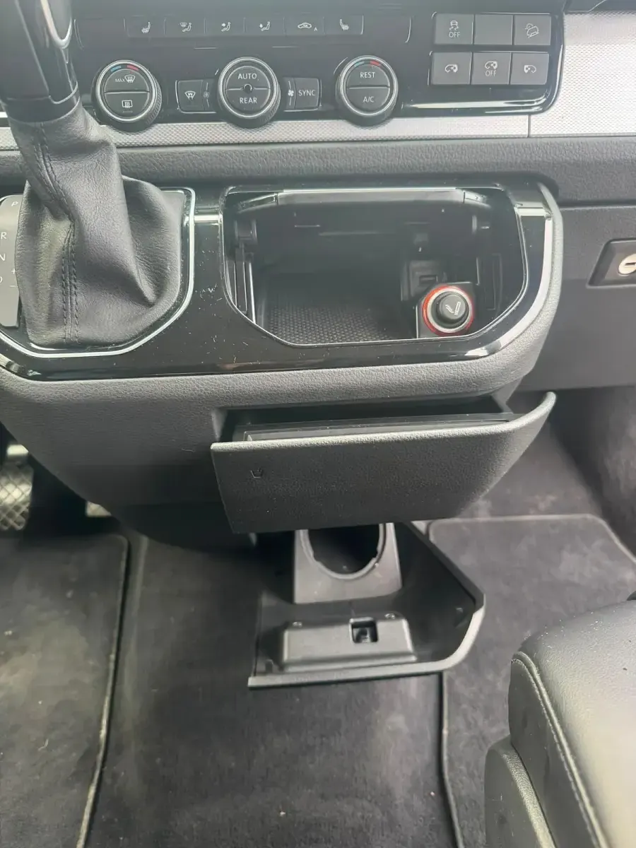 Gebraucht VW Multivan Highline 204 PS (150 kW) 2016 Schwarz Van / Kleinbus
