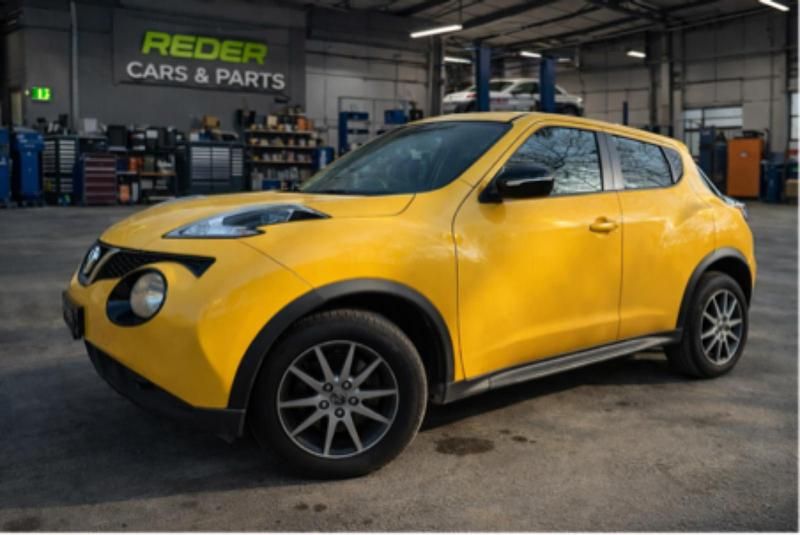 Gebraucht Nissan Juke 115 PS (84 kW) 2015 Gelb SUV