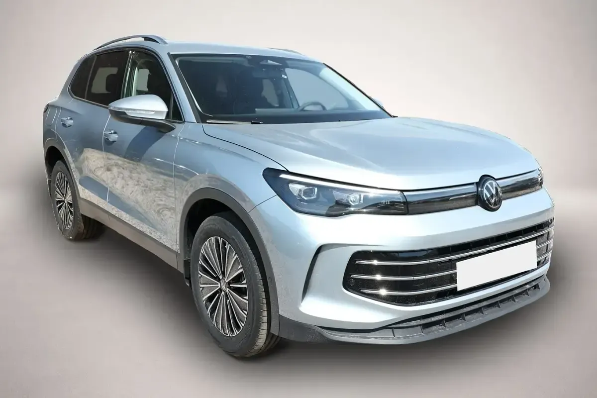 Neu VW Tiguan 193 PS (141 kW) 2026 Silber SUV