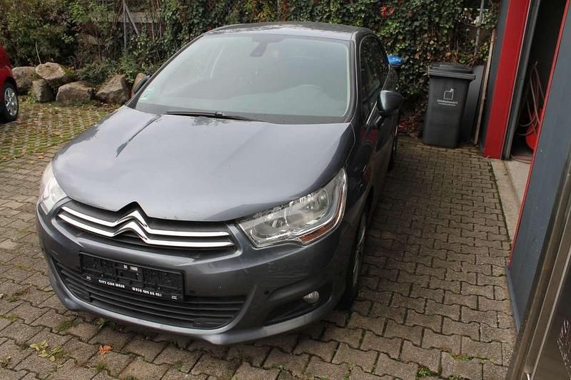 Gebraucht Citroën C4 Exclusive 111 PS (81 kW) 2011 Grau Limousine