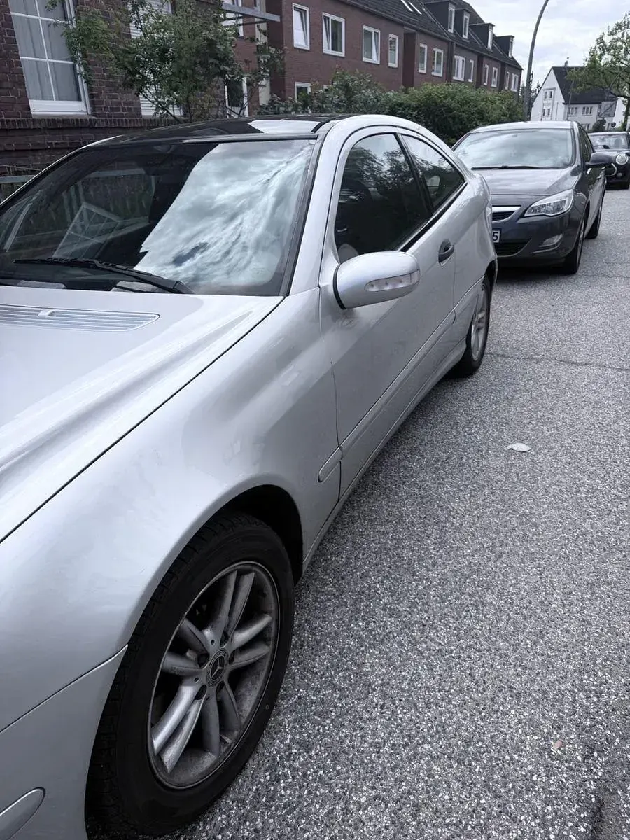 Gebraucht Mercedes 200 163 PS (119 kW) 2001 Silber Coupé