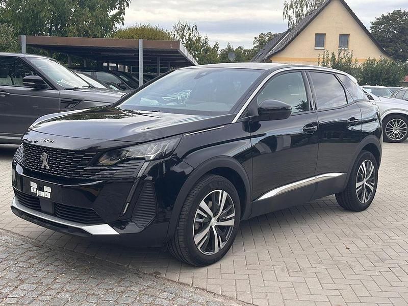 Noir perla nera Gebraucht 2024 Peugeot 3008 Allure SUV | 22.450 € (Superpreis) - Bild 1/4
