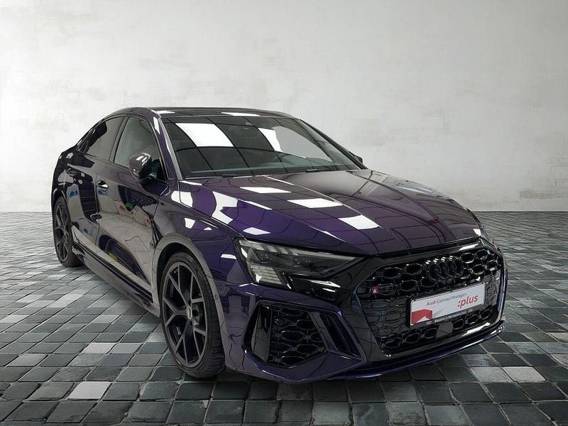 Gebraucht Audi RS3 Ambiente 400 PS (294 kW) 2023 Individuallackierungen audi exclusive Limousine