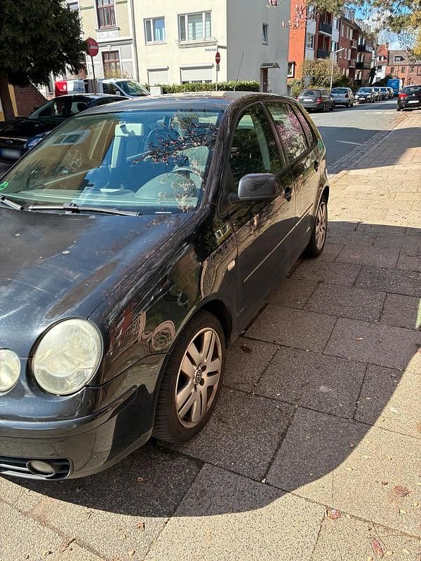 Gebraucht VW Polo 2004 Schwarz Kleinwagen