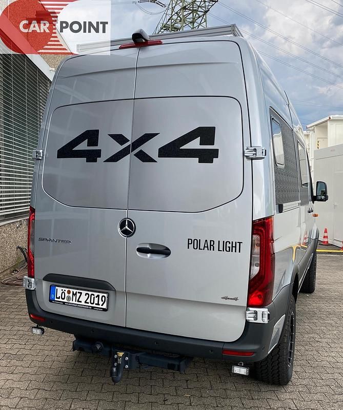 Gebraucht Mercedes Sprinter 190 PS (139 kW) 2023 Lackfarbe iridiumsilber mb 9775 Van