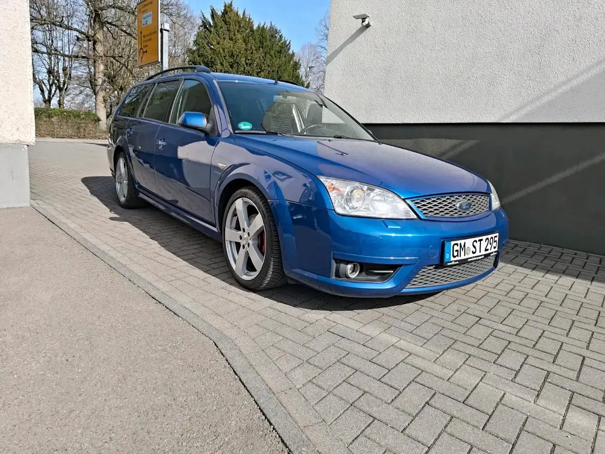 Gebraucht Ford Mondeo 226 PS (166 kW) 2003 Blau Kombi