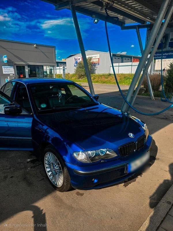 Blau Gebraucht 2004 BMW 116 Kleinwagen | 1.200 € - Bild 1/4