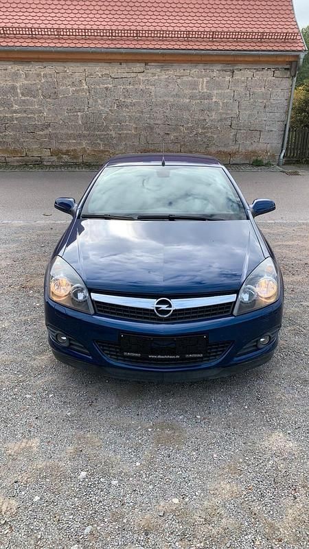 Blau Gebraucht 2009 Opel Astra Cabriolet Cabrio | 2.400 € (Superpreis) - Bild 1/4