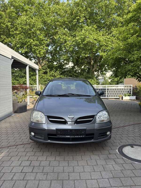 Gebraucht 2005 Nissan Almera Tino Tekna+ Van / Kleinbus | 2.290 € - Bild 1/4