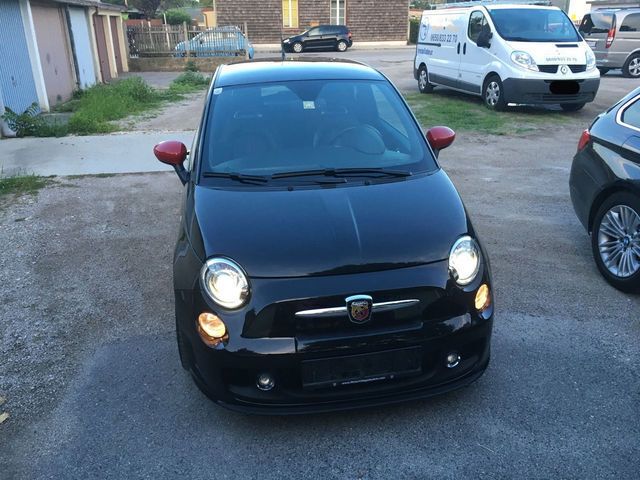 Gebraucht Abarth 500 135 PS (99 kW) 2011 Schwarz metallic Kleinwagen