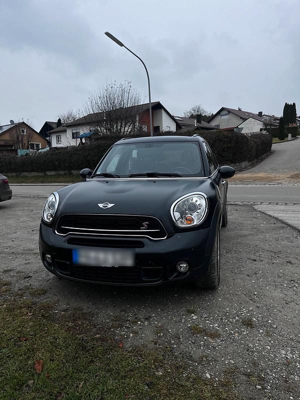 Schwarz Gebraucht 2015 Mini Cooper S Countryman SUV | 11.200 € (Etwas zu teuer) - Bild 1/4