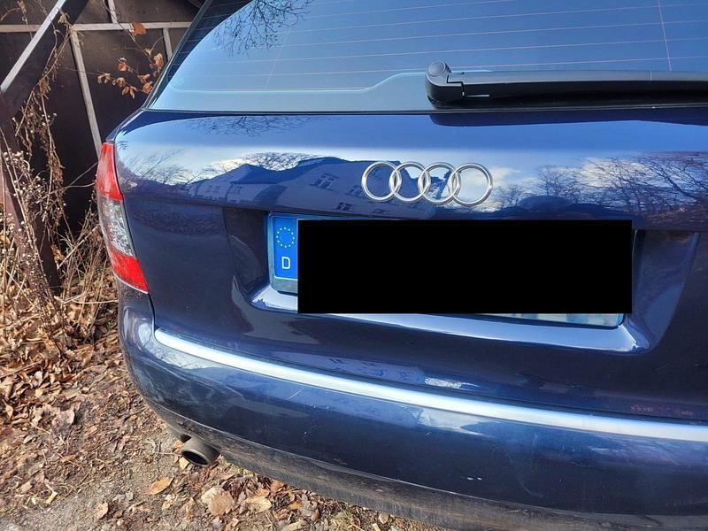 Usata Audi A4 131 CV (96 kW) 2003 Blu Station wagon