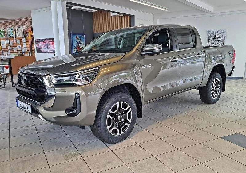 Neu Toyota HiLux 204 PS (150 kW) 2026 Braun Abholung