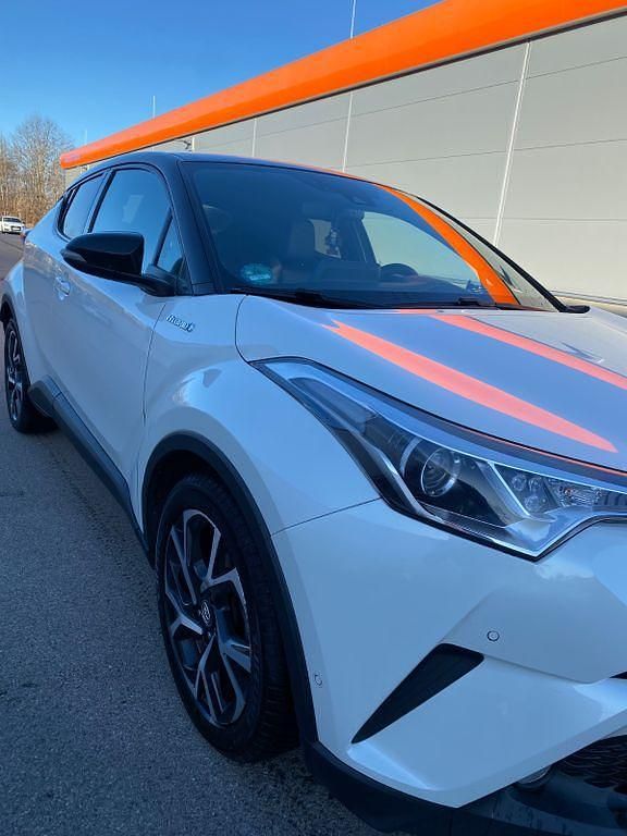Gebraucht Toyota C-HR Style 122 PS (89 kW) 2017 Weiß SUV