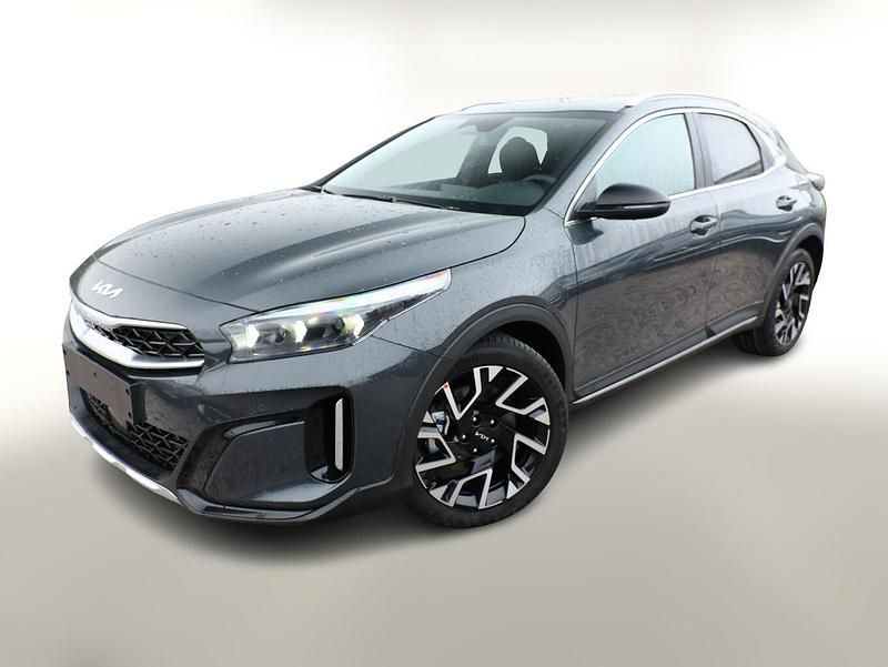 Neu Kia XCeed 150 PS (110 kW) 2025 Wolfgrau metallic SUV
