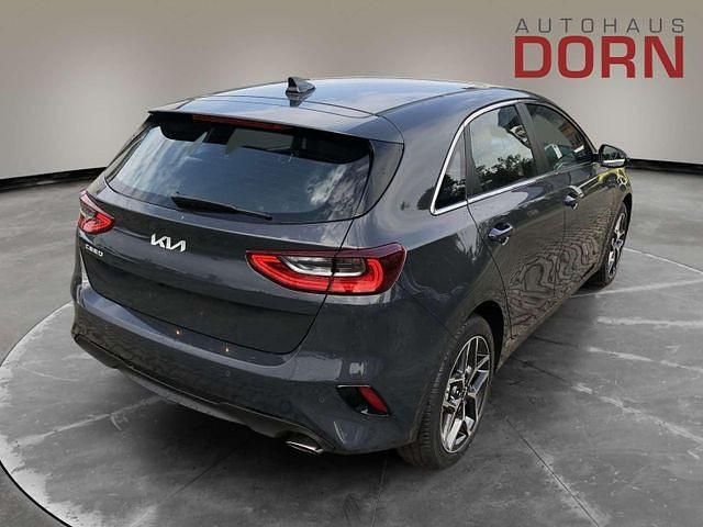 Neu Kia Ceed Spirit 140 PS (102 kW) 2025 Kleinwagen