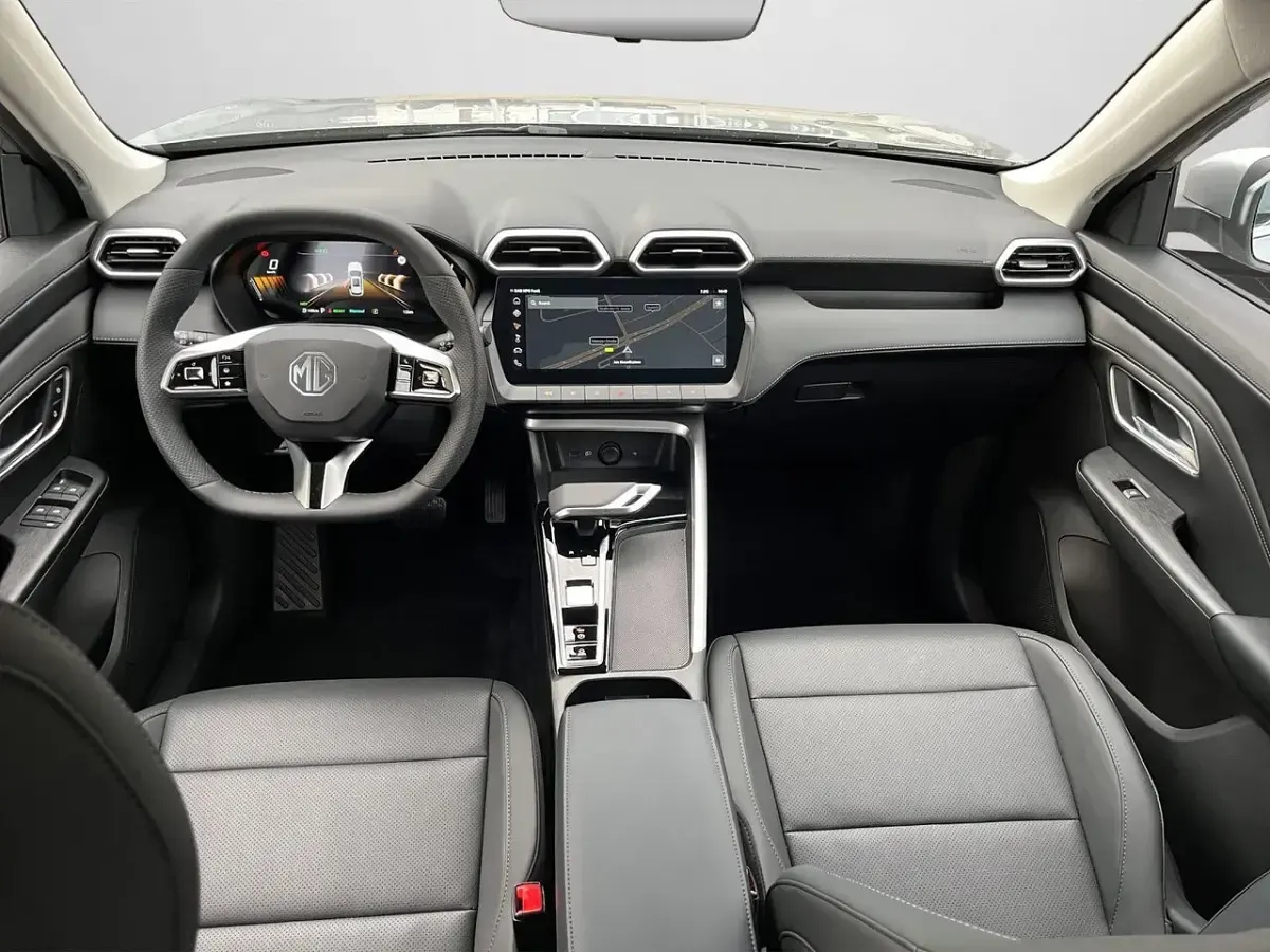 Gebraucht MG ZS 197 PS (144 kW) 2026 Cosmic silver SUV