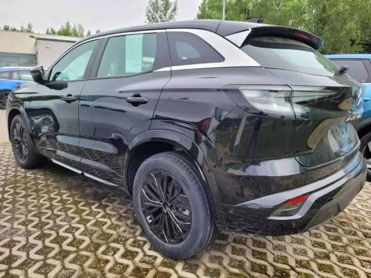 Neu Renault Austral Evolution 131 PS (96 kW) 2026 Blackpearlschwarz SUV