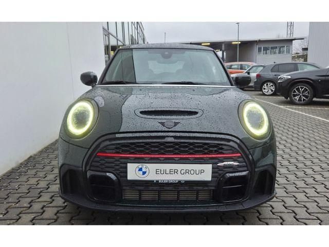 Gebraucht Mini John Cooper Works 231 PS (169 kW) 2021 Rebel green Kleinwagen