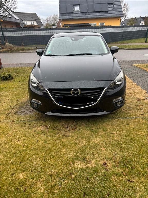Gebraucht Mazda 3 Center-Line 120 PS (88 kW) 2016 Schwarz Limousine