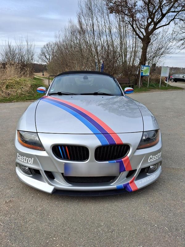 Gebraucht BMW Z4 170 PS (125 kW) 2004 Silber Cabrio