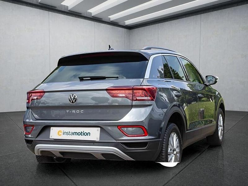 Gebraucht VW T-Roc 116 PS (85 kW) 2024 Grau SUV