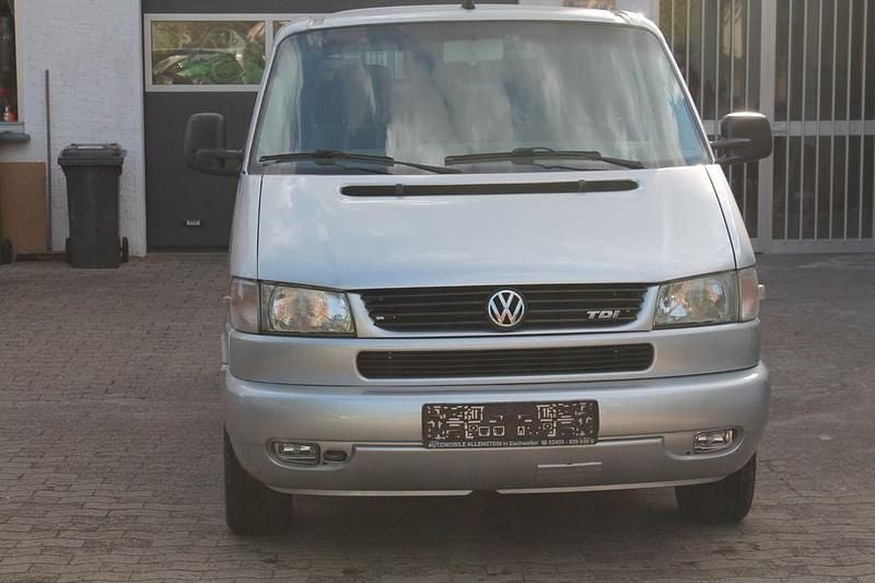 Second-hand VW T4 102 CP (75 kW) 2002 Argintiu Van