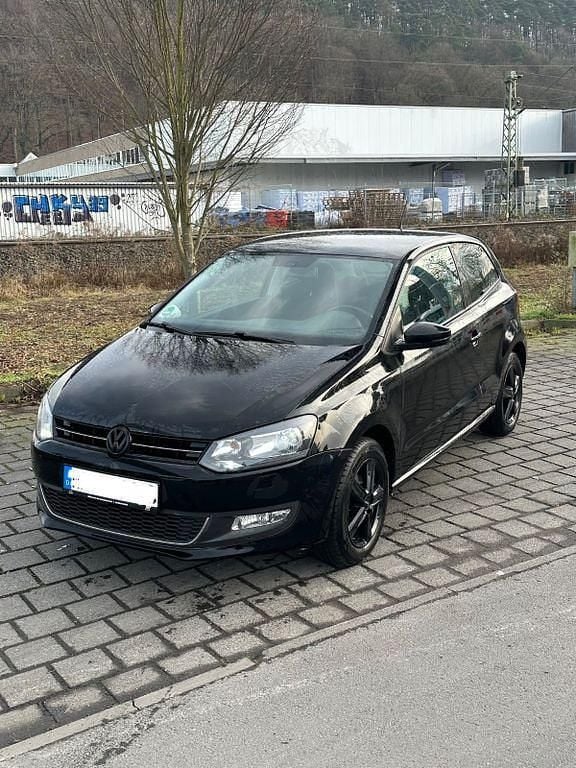 Schwarz Gebraucht 2013 VW Polo Life Kleinwagen | 5.900 € (Guter Preis) - Bild 1/4