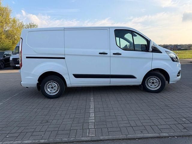 Gebraucht Ford Transit Trend 131 PS (96 kW) 2020 Weiß Van