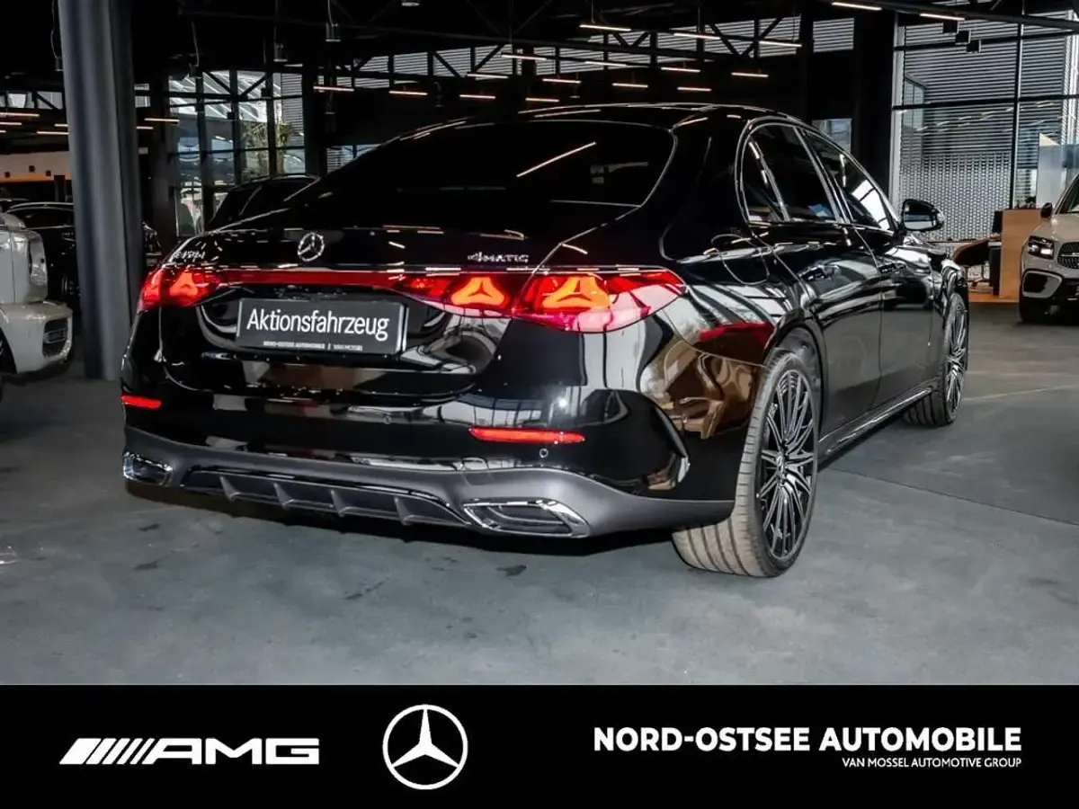 Gebraucht Mercedes E450 AMG 367 PS (269 kW) 2026 Metalliclack obsidianschwarz m Limousine