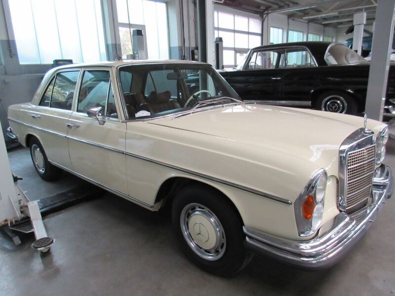 Gebraucht Mercedes 280 140 PS (102 kW) 1971 Limousine