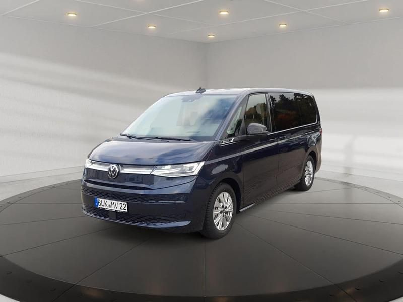 Gebraucht VW Multivan Life 150 PS (110 kW) 2025 Blau Van / Kleinbus