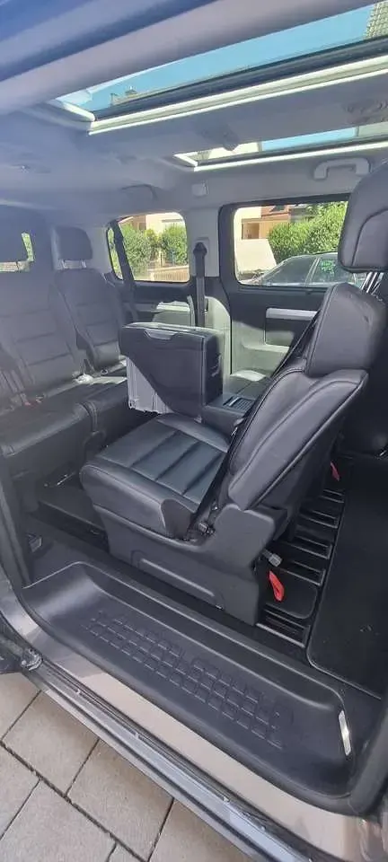 Gebraucht Toyota Proace Verso Executive 177 PS (130 kW) 2019 Grau Kombi