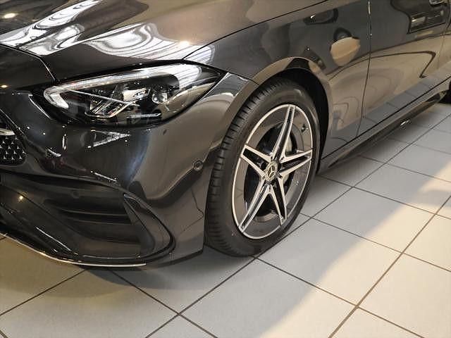 Gebraucht Mercedes C220 AMG line 272 PS (200 kW) 2021