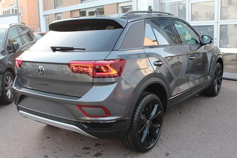 Neu VW T-Roc Style 150 PS (110 kW) 2025 Grau SUV