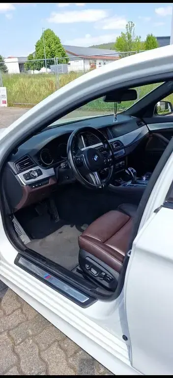 Gebraucht BMW 530 M Sport 258 PS (189 kW) 2016 Weiß Limousine