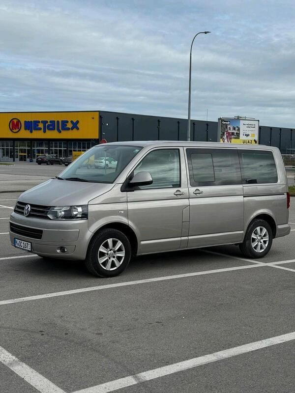 Braun Gebraucht 2010 VW T5 Van | 14.000 € (Superpreis) - Bild 1/4
