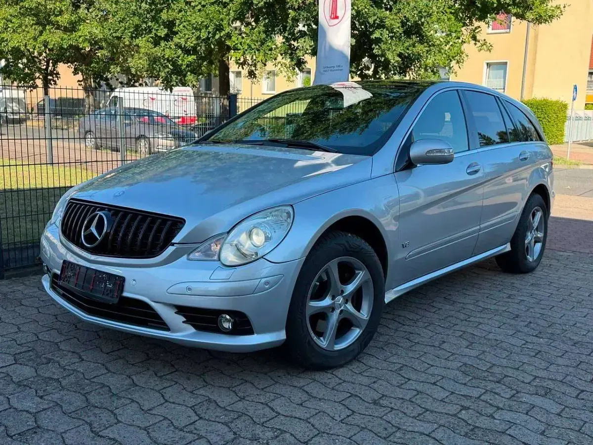 Gebraucht Mercedes R500 306 PS (225 kW) 2007 Iridiumsilber  metalliclack Kombi