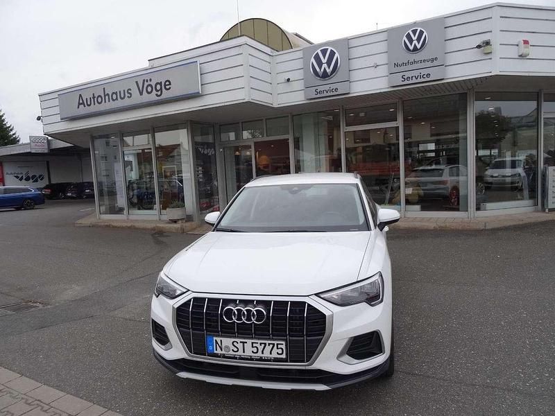 Weiß Gebraucht 2023 Audi Q3 Advanced SUV | 32.980 € (Guter Preis) - Bild 1/4